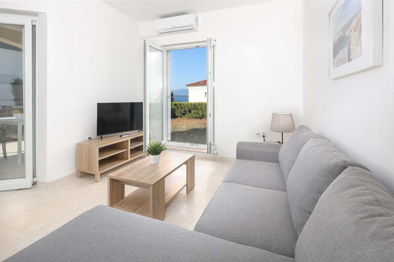 Sea View By Moro Apartment Malinska Luaran gambar
